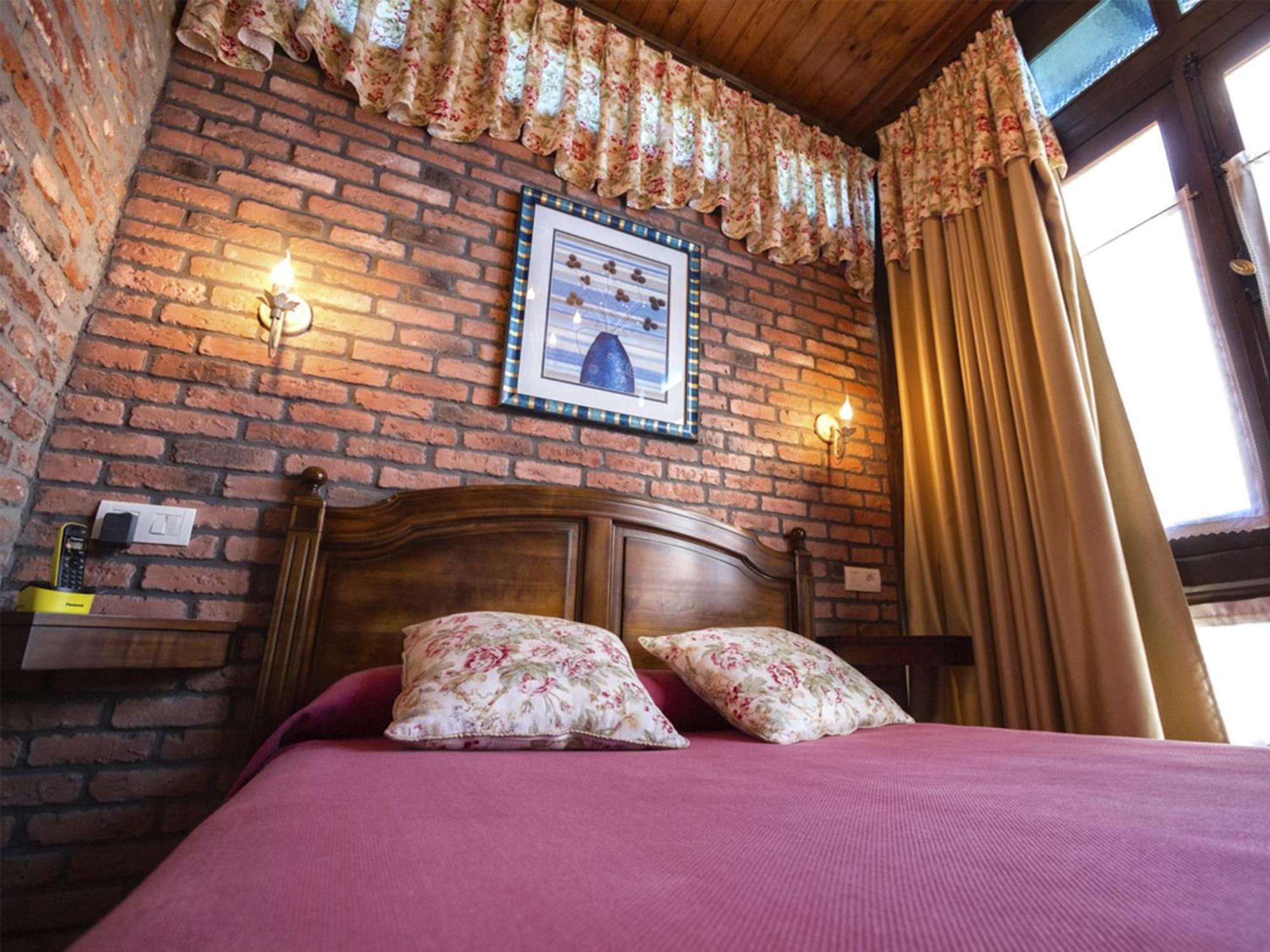 ホテル La Casona De Sobrepiedra エクステリア 写真
