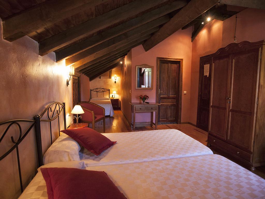 ホテル La Casona De Sobrepiedra エクステリア 写真